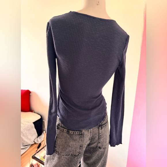 Blue Ribbed Long Sleeve Top - Picture 4 of 6